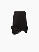 Cargar imagen en el visor de la galería, MIDI SKIRT WITH LACE BOW IN BLACK - Nina Ricci