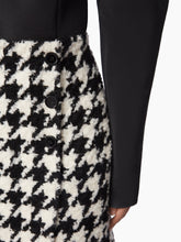 Cargar imagen en el visor de la galería, MINI HOUNDSTOOTH SKIRT - Nina Ricci