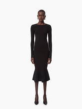 Cargar imagen en el visor de la galería, LONG MERMAID SKIRT WITH CUTLINES IN BLACK - Nina Ricci