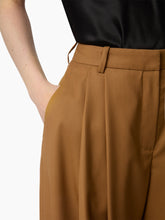 画像をギャラリービューアに読み込む, Large Brown Pants