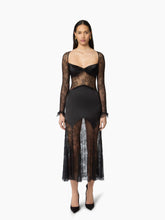 Charger l'image dans la galerie, Long Open Neck Lace Dress