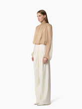 Charger l'image dans la galerie, Highneck Silk Blouse