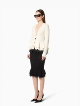 Charger l'image dans la galerie, Wool Cardigan With Contrast Ruffles