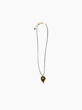 Charger l'image dans la galerie, Khaki Calla Flower Necklace