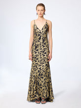 Charger l'image dans la galerie, Long Marbled Gold Silk Dress