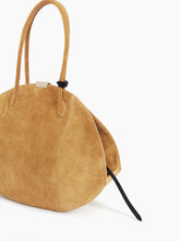 Cargar imagen en el visor de la galería, LE BAL BAG LARGE IN SUEDE