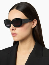 Load image into Gallery viewer, PRECIOUS RECTANGULAR SUNGLASSES