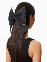 画像をギャラリービューアに読み込む, Taffeta Bow Hair Clip
