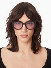 Charger l'image dans la galerie, Waves Butterfly Shiny Transparent Sunglasses
