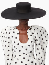Charger l'image dans la galerie, LARGE FELT WOOL CAPELINE IN BLACK - Nina Ricci
