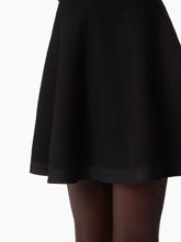 Charger l'image dans la galerie, WOOL BLEND MINI FLARED SKIRT IN BLACK - Nina Ricci
