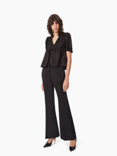 Charger l'image dans la galerie, SATIN FLARED PANTS
