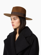 Load image into Gallery viewer, Brown Felt Wool Fedora Hat
