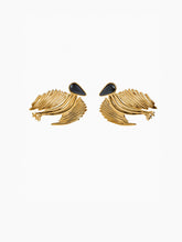 Charger l'image dans la galerie, Dove Earrings
