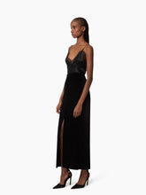 Load image into Gallery viewer, Straight Velvet Skirt
