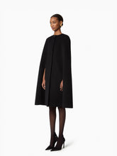 Cargar imagen en el visor de la galería, Tailored Wool Cape
