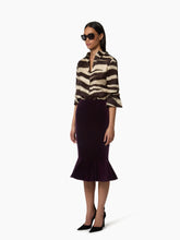 Cargar imagen en el visor de la galería, Zebra-Print Satin Shirt
