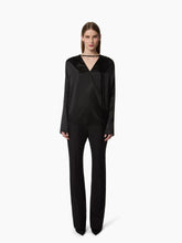 Charger l'image dans la galerie, Black Long-Sleeved Satin Blouse
