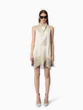 Charger l'image dans la galerie, Cream Halterneck Satin Top

