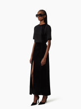 Charger l'image dans la galerie, Black Bow Ruban T-Shirt

