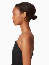 Cargar imagen en el visor de la galería, THIN HEART &amp; PEARLS EARRINGS - Nina Ricci
