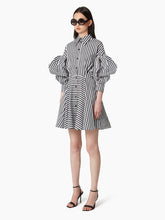 Cargar imagen en el visor de la galería, MIDI DRESS WITH COCOON SLEEVES - Nina Ricci
