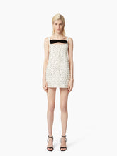 Cargar imagen en el visor de la galería, MINI-DRESS WITH SQUARE NECKLINE - Nina Ricci
