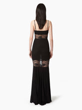 Cargar imagen en el visor de la galería, MERMAID DRESS WITH LACE INSERTS - Nina Ricci
