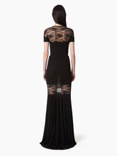 Cargar imagen en el visor de la galería, TOP WITH LACE INSERT - Nina Ricci
