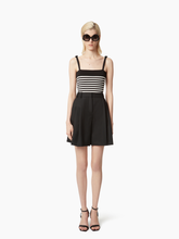 Cargar imagen en el visor de la galería, STRIPED KNIT TANK TOP - Nina Ricci
