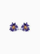 画像をギャラリービューアに読み込む, Pistil Bloom Flower Earrings
