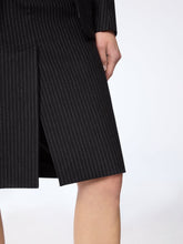 Charger l'image dans la galerie, Pinstriped Virgin Wool Midi Skirt
