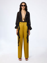 Charger l'image dans la galerie, Gold Wide-Leg Crepe Satin Pants
