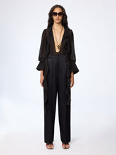 Charger l'image dans la galerie, Black Wide-Leg Crepe Satin Pants
