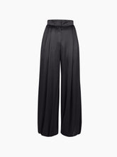 Cargar imagen en el visor de la galería, Black Harem Silk Satin Pants
