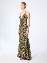 Charger l'image dans la galerie, Long Marbled Gold Silk Dress
