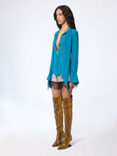 Cargar imagen en el visor de la galería, Blue Lavalliere Satin Shirt

