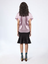 Load image into Gallery viewer, Mauve V-Neck Silk Satin Top

