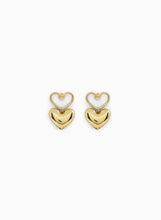 画像をギャラリービューアに読み込む, Heart Charm Earrings
