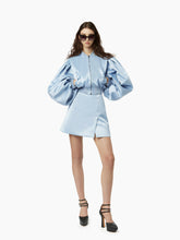 画像をギャラリービューアに読み込む, Satin cropped bomber in bluette - Nina Ricci
