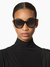 Load image into Gallery viewer, WAVES OVERSIZE SUNGLASSES
