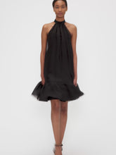 Cargar y reproducir el video en el visor de la galería, Halterneck Mini Vestido con Peplum
